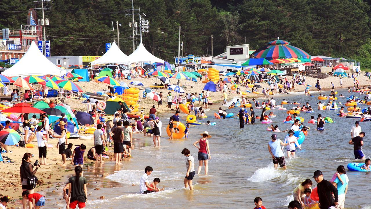Ocean Beach Hotel Taean Bagian luar foto